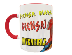 ¡Piensa Mark, Piensa! Omni Man Invencible Plantilla Editable para Taza Gratis