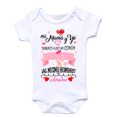 Mi Mamá y Yo Amamos al Mismo Hombre Plantilla Editable para Pañalero Mameluco